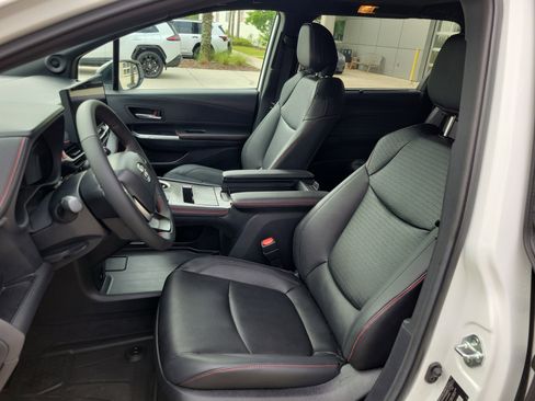 Certified 2025 Toyota Sienna XSE w/ XSE Plus Package AWD/4WD image 13