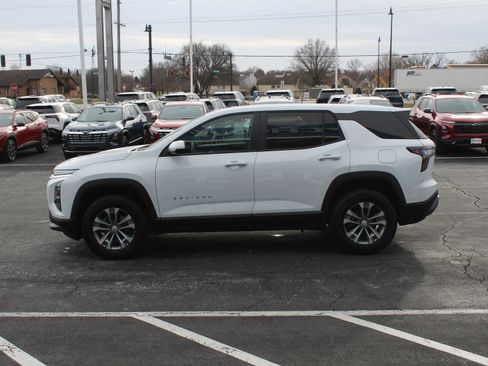 New 2026 Chevrolet Equinox LT w/ Convenience Package II image 6