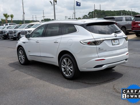 Used 2024 Buick Enclave Avenir w/ Avenir Technology Package FWD image 5