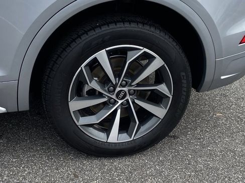 Certified 2022 Audi Q5 2.0T Premium w/ Convenience Package image 11