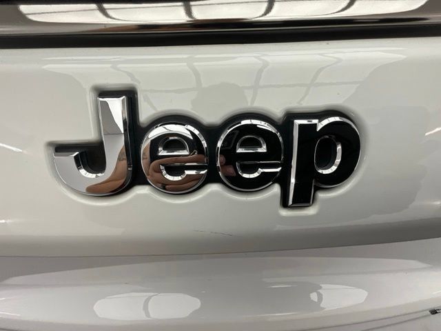 Used 2022 Jeep Compass Limited AWD/4WD image 26