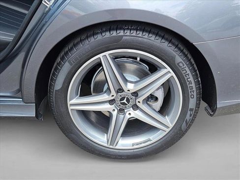Used 2018 Mercedes-Benz E 300 image 22