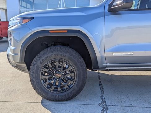 New 2026 GMC Canyon Elevation image 10