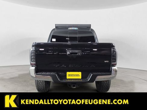 Used 2021 Toyota Tacoma TRD Off-Road AWD/4WD image 6