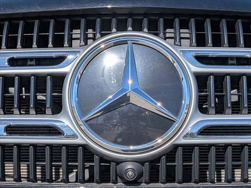 Used 2025 Mercedes-Benz GLE 350 4MATIC image 23