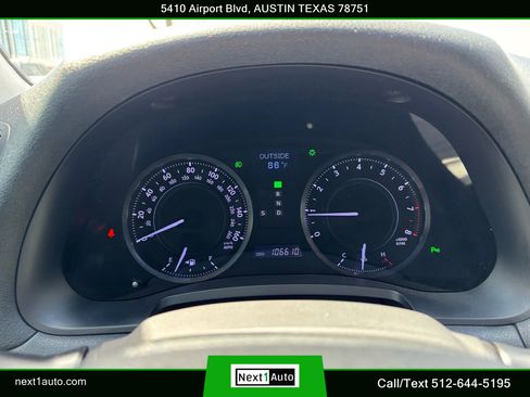 Used 2011 Lexus IS 350C image 27