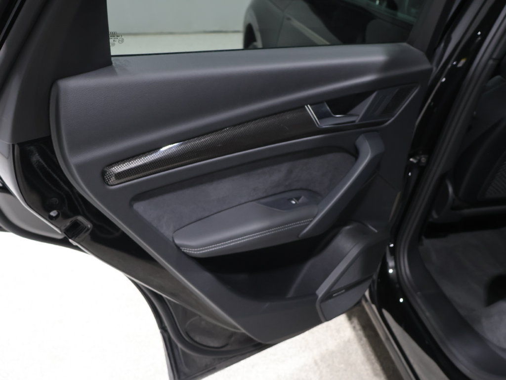 Used 2024 Audi SQ5 Premium Plus AWD/4WD image 19