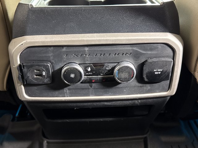 Used 2023 Ford Expedition Max Limited AWD/4WD image 40