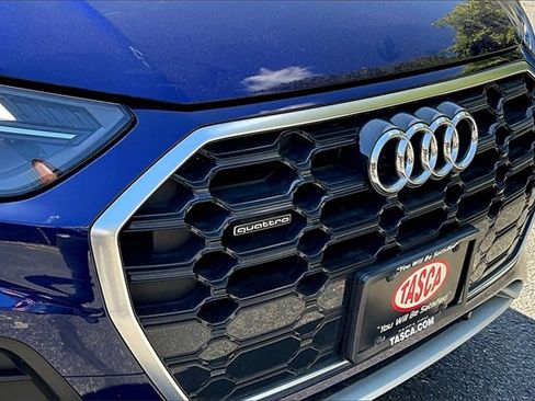 Used 2024 Audi Q5 2.0T Premium image 32