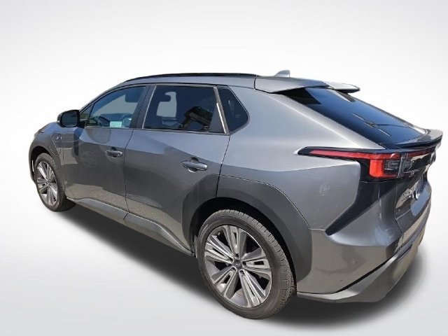 Used 2023 Subaru Solterra AWD image 2