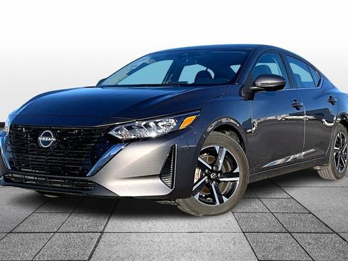 Used 2024 Nissan Sentra SV image 1