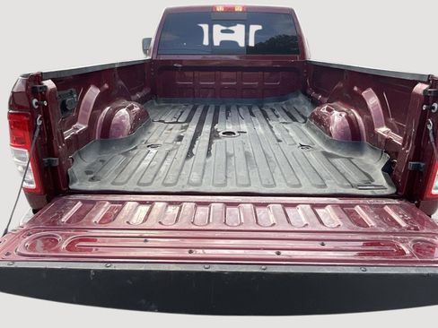 Used 2024 RAM 3500 Tradesman w/ Chrome Appearance Group image 12