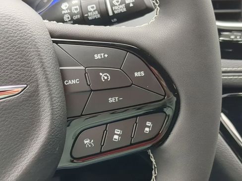 New 2026 Chrysler Pacifica Limited w/ S Appearance Package image 19