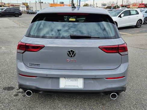 New 2026 Volkswagen GTI SE image 10