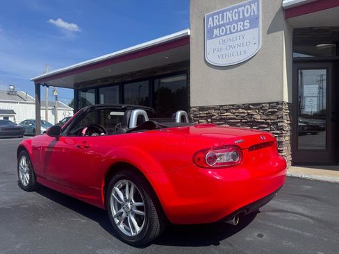 Used 2009 MAZDA MX-5 Miata Sport RWD image 3