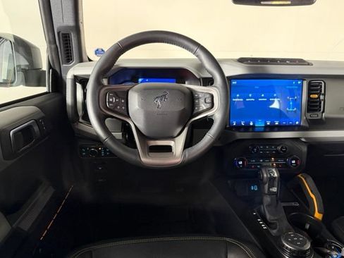 Used 2023 Ford Bronco Badlands AWD/4WD image 25
