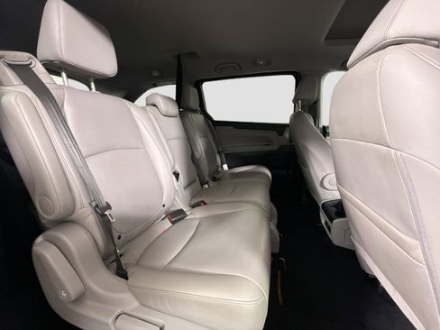 Used 2022 Honda Odyssey EX-L image 27