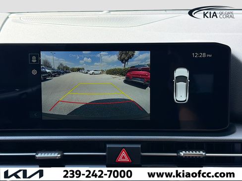 New 2026 Kia Sportage LX FWD image 25