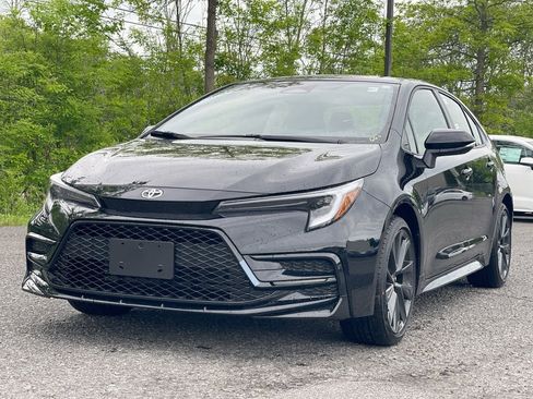 Used 2026 Toyota Corolla SE FWD image 13