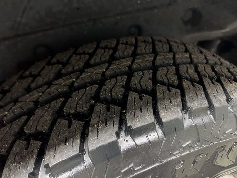 Used 2020 Jeep Wrangler Unlimited Sahara image 40