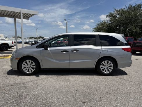 Used 2021 Honda Odyssey LX image 7