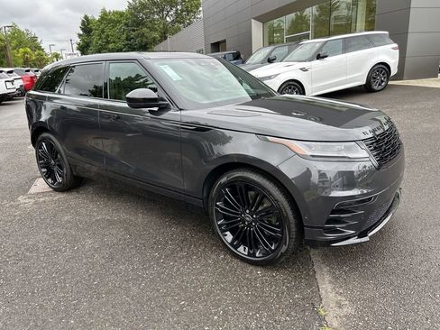 New 2026 Land Rover Range Rover Velar Dynamic SE image 8