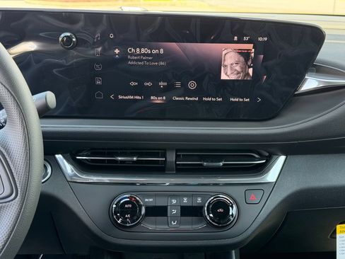 New 2026 Buick Envista Sport Touring w/ Convenience II Package FWD image 22