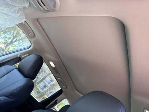 New 2026 Subaru Ascent Limited image 46