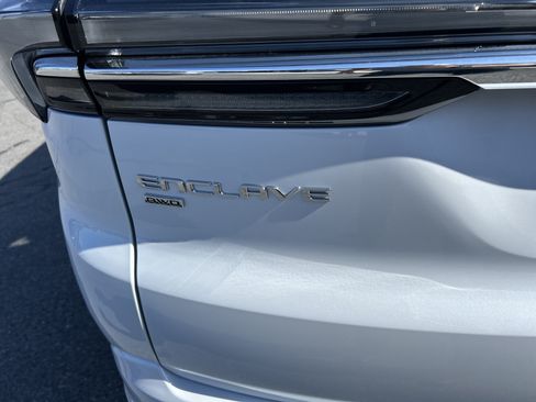 New 2026 Buick Enclave Avenir w/ Super Cruise Package AWD/4WD image 10