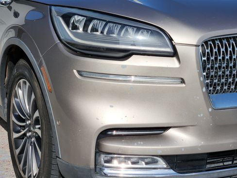 Used 2020 Lincoln Aviator Reserve w/ Equipment Group 201A RWD image 10