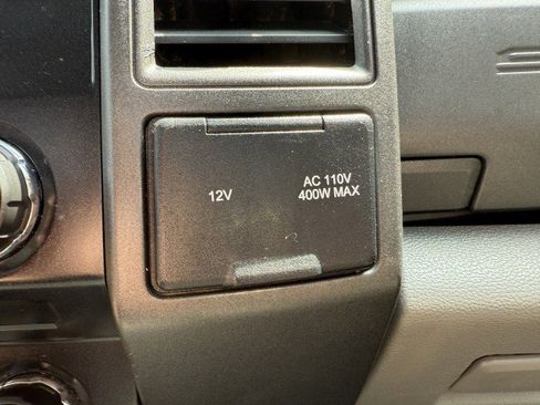 Used 2018 Ford F550 4x4 Regular Cab Super Duty image 26