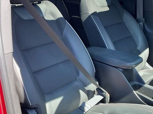 Used 2021 Chevrolet TrailBlazer RS w/ Sun and Liftgate Package image 17