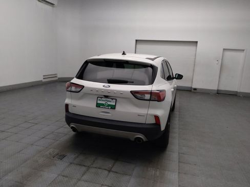 Used 2020 Ford Escape SE FWD image 7
