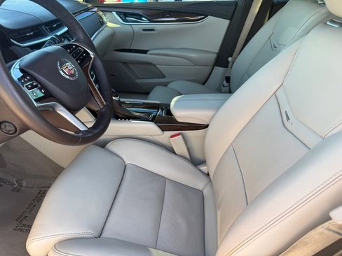 Used 2014 Cadillac XTS Premium image 10