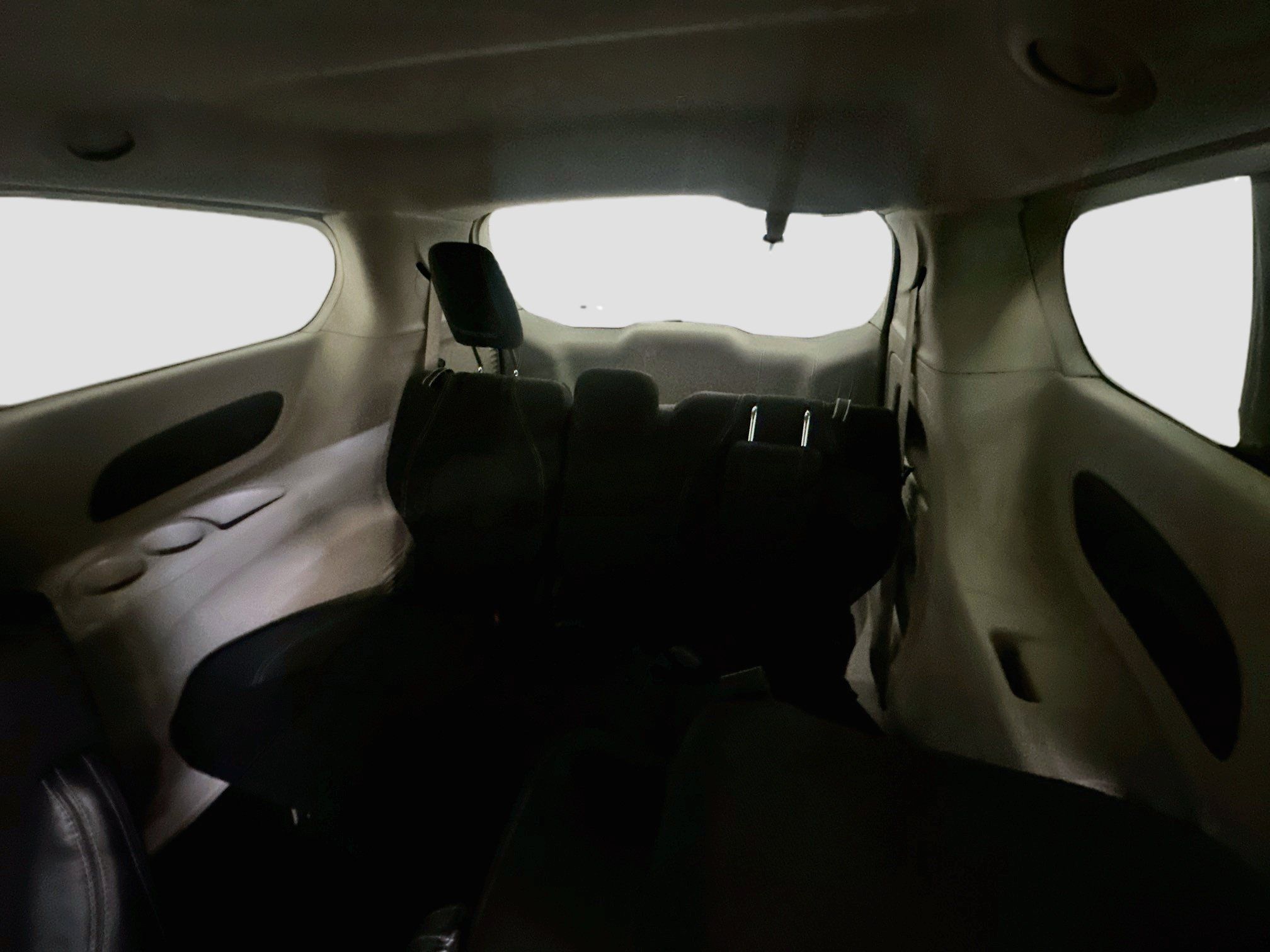 Used 2023 Chrysler Voyager LX FWD image 29