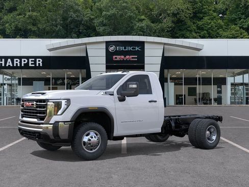New 2026 GMC Sierra 3500 Pro w/ Convenience Package AWD/4WD image 2