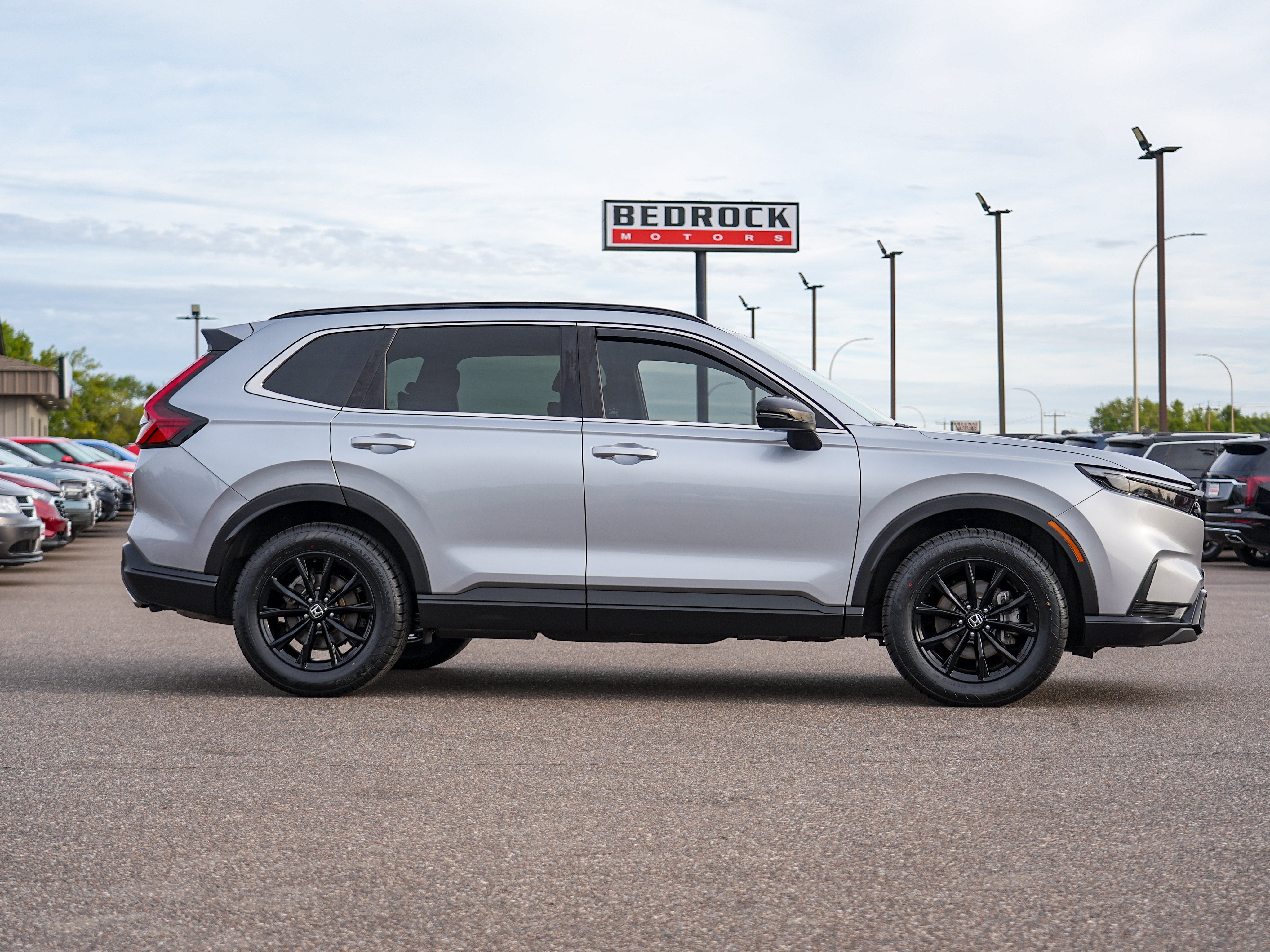 Used 2023 Honda CR-V Sport image 2