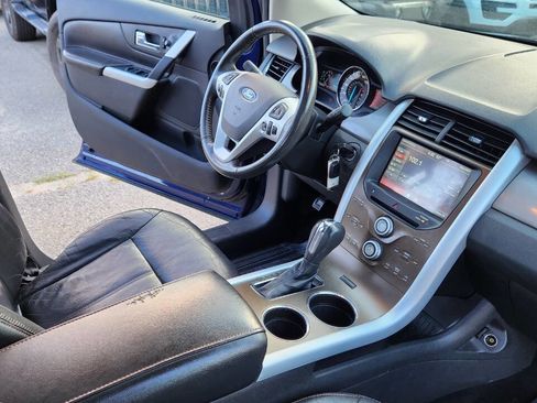 Used 2011 Ford Edge SEL w/ 202A Rapid Spec Order Code image 42