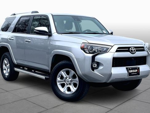 Used 2022 Toyota 4Runner SR5 Premium w/ Moonroof Package image 3