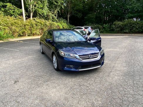 Used 2015 Honda Accord EX-L image 55