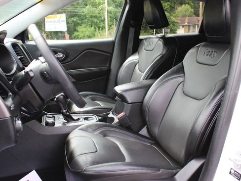 Used 2022 Jeep Cherokee Latitude Lux AWD/4WD image 16