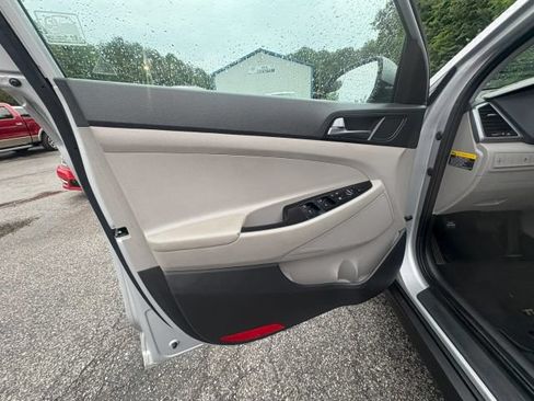 Used 2016 Hyundai Tucson SE FWD image 13