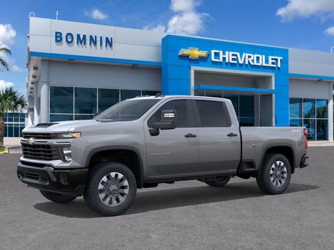 New 2026 Chevrolet Silverado 2500 Custom AWD/4WD image 3