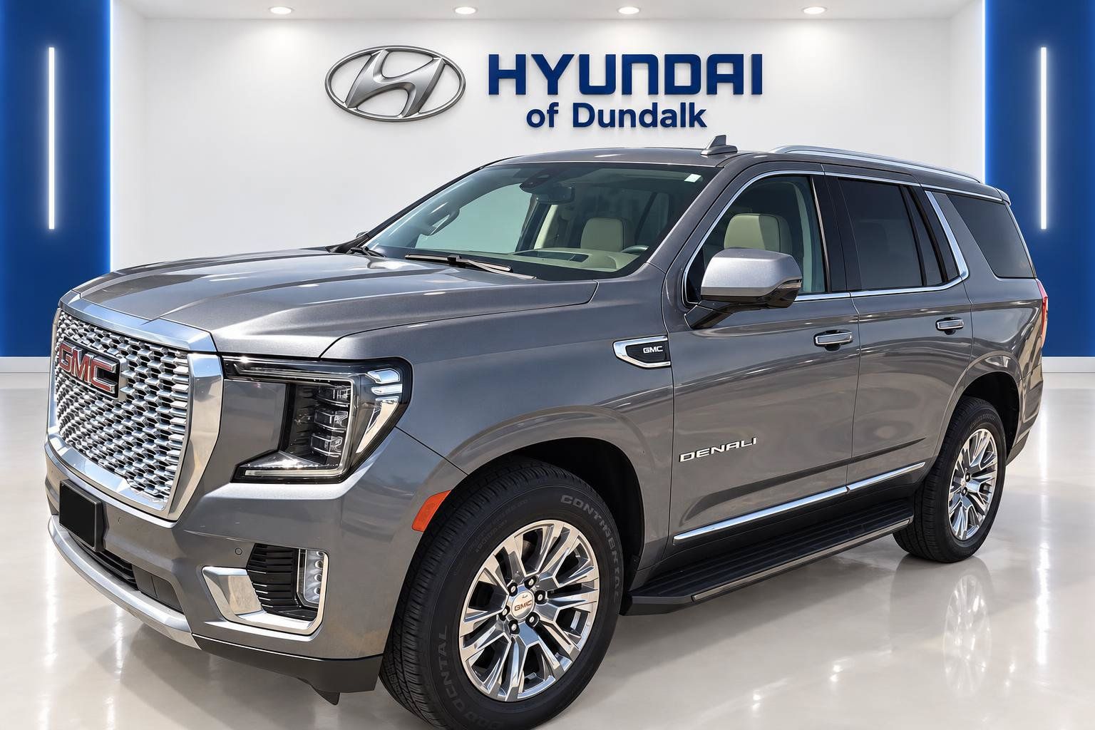 Used 2021 GMC Yukon Denali AWD/4WD image 1