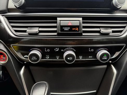 Used 2022 Honda Accord Sport image 18