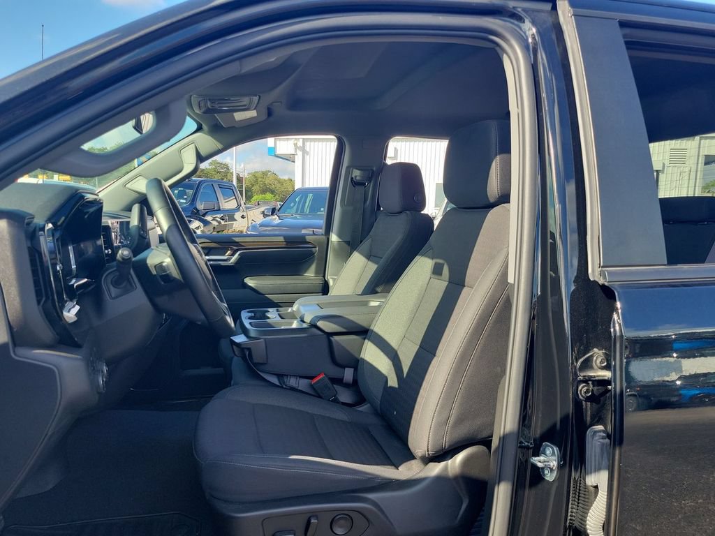 Certified 2023 Chevrolet Silverado 1500 RST AWD/4WD image 19