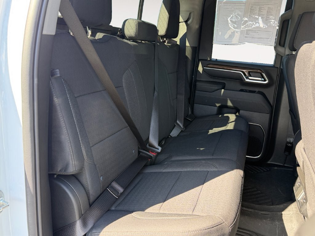 Used 2024 Chevrolet Silverado 2500 LT w/ All Star Edition AWD/4WD image 24