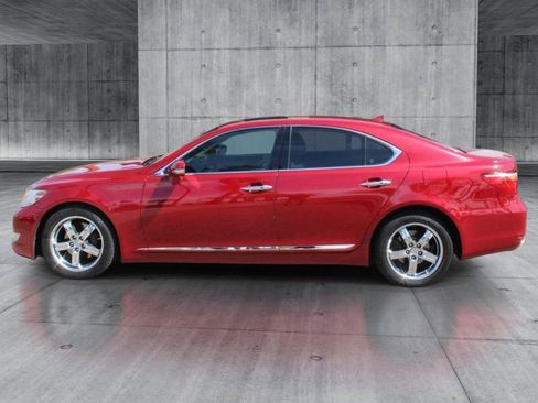 Used 2012 Lexus LS 460 w/ Luxury Value Edition RWD image 2