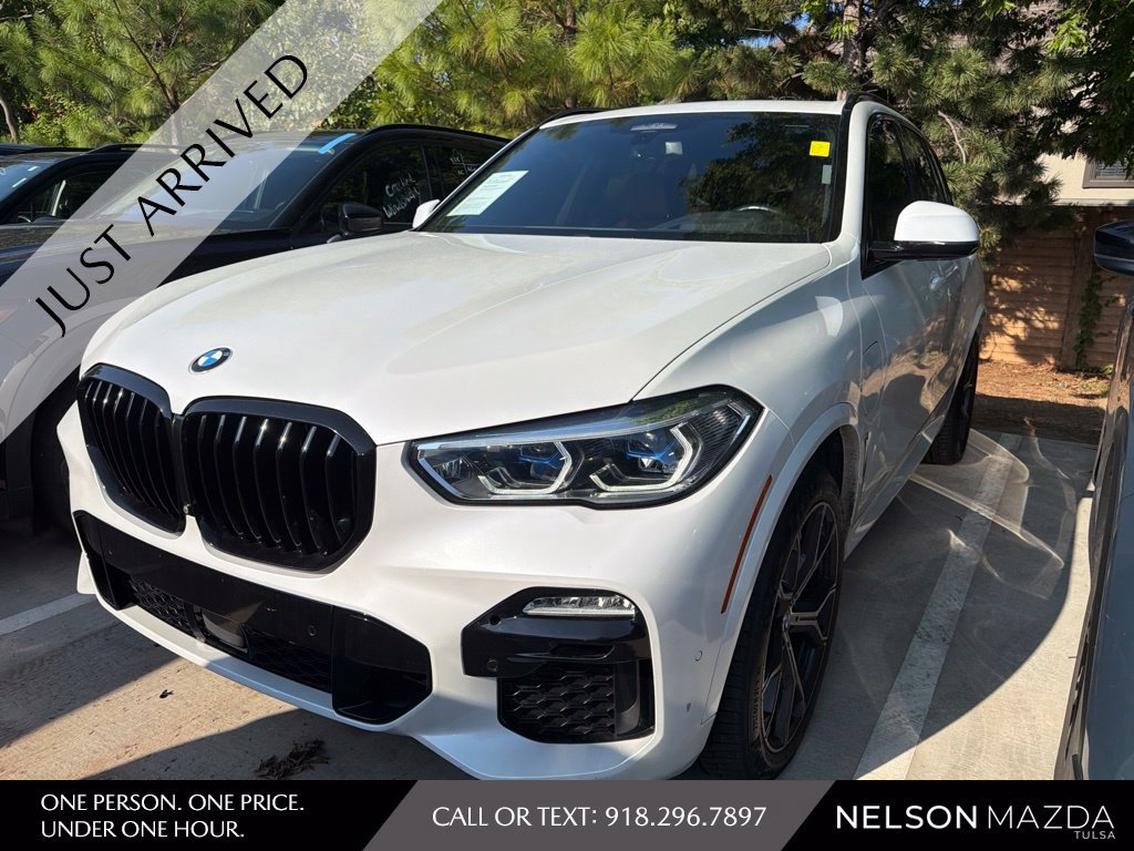 Used 2021 BMW X5 xDrive45e w/ M Sport Package AWD/4WD image 1