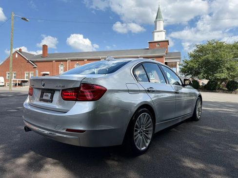 Used 2015 BMW 328i xDrive Sedan AWD/4WD image 6